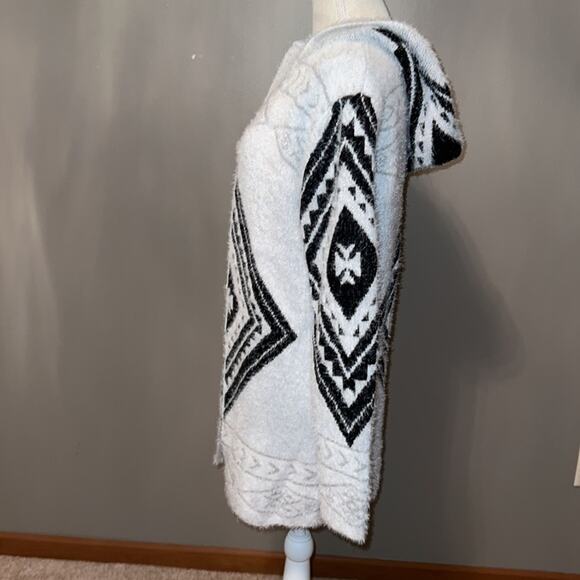 Copied - Northern Angel Super Soft Hooded Open Front Cardigan, NWT Size L - Picture 2 of 9